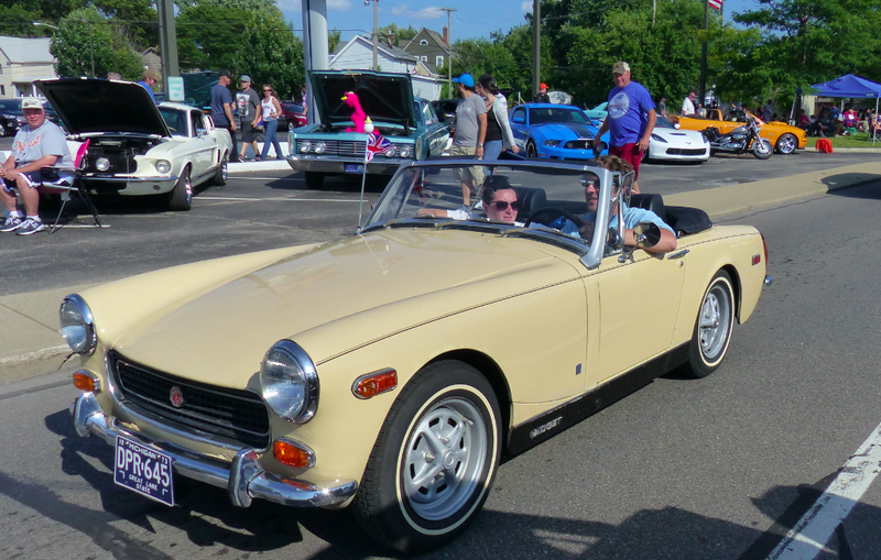 Illustration for article titled Wacky, Junky, Downright Gorgeous: Here Are The Coolest Cars I Saw At The Woodward Dream Cruise